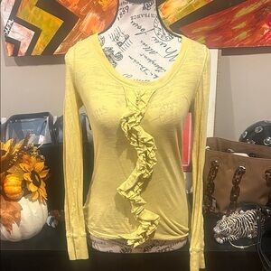 Ric Rac Yellow Ruffled Women's Top